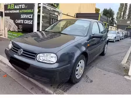 Volkswagen Golf 1.9 SDI 68