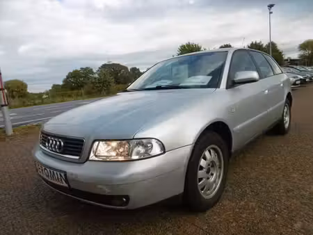 Audi A4 1.6 101