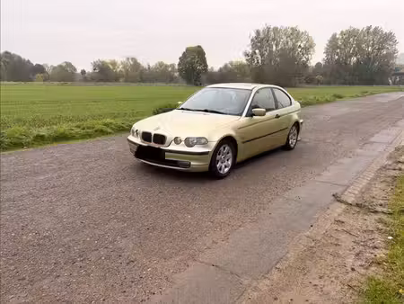 BMW Série 3 361i 1.8 115