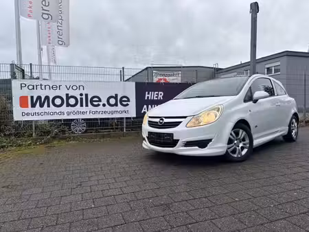 Opel Corsa 1.2 80 OPC Line