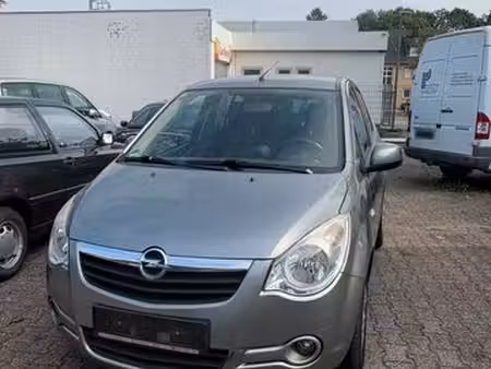 Opel Agila 