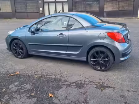 Peugeot 207 CC 1.6 THP 150