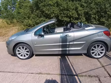 Peugeot 207 CC 1.6 VTi 120