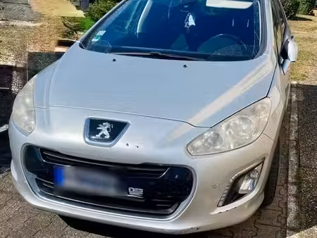 Peugeot 308 2.0 HDi 120
