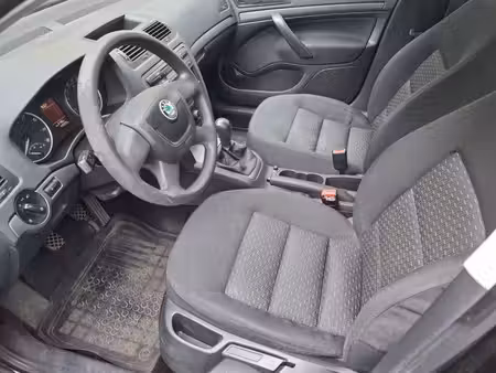 Škoda Octavia 1.4 FSI 122 Ambition