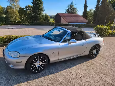 Mazda MX5 1.6 110