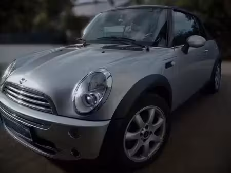 Mini Cabrio Cooper 1.6 115