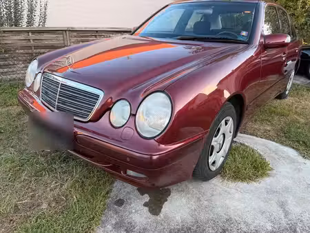 Mercedes-Benz Classe E E 240 V6 2.6 170