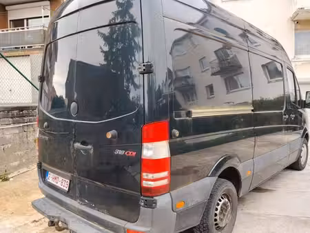 Mercedes-Benz Sprinter V6 3.0