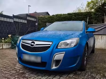 Opel Insignia OPC V6 2.8 325 OPC Line 4x4