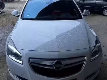 Opel Insignia 2.0 T 250 Cosmo 4x4