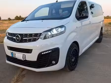 Opel Vivaro Edition