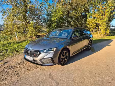 Škoda Octavia RS 2.0 TSI 245