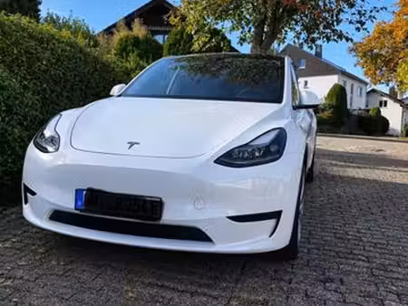 Tesla Model Y Grande Autonomie 4x4