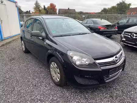 Opel Astra 1.4 90 Selection