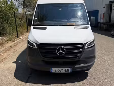 Mercedes-Benz Sprinter 2.1 143
