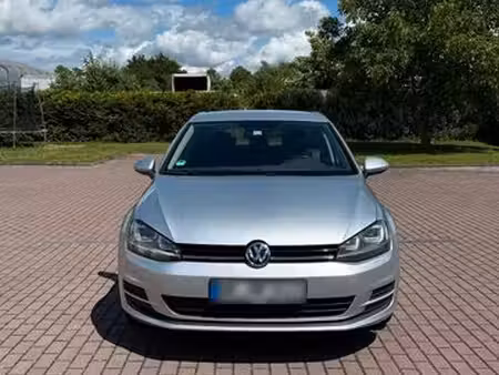 Volkswagen Golf 1.6 TDI 105