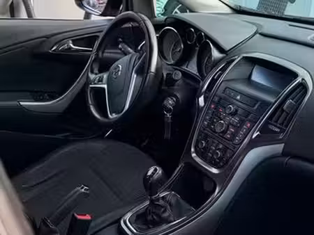 Opel Astra 1.4 140