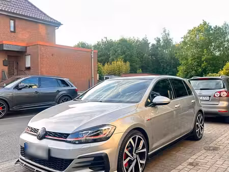 Volkswagen Golf GTI 2.0 Performance