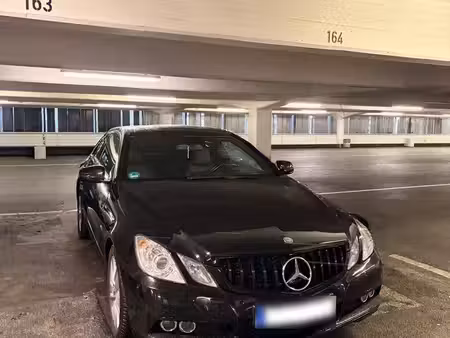 Mercedes-Benz Classe E E 200