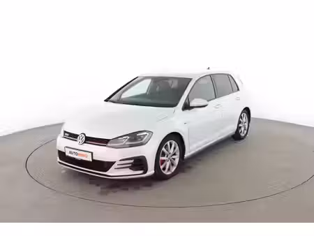 Volkswagen Golf 2.0 TFSI 230