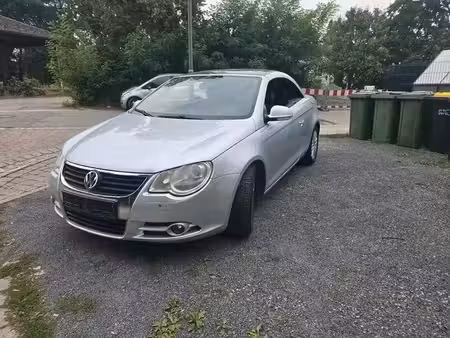 Volkswagen EOS 