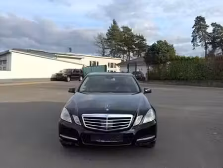 Mercedes-Benz Classe E E 350 V6 3.0 CDI 265