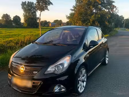 Opel Corsa OPC 1.6 192 OPC Line