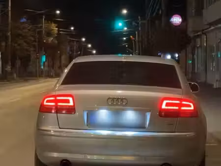 Audi A8 