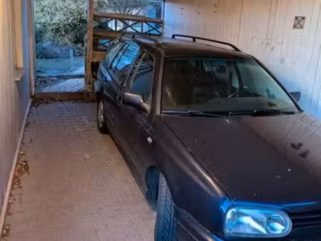 Volkswagen Golf VR6 V6 2.9 190 4Motion