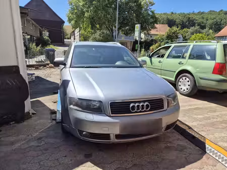 Audi A4 V6 2.5 TDI 163