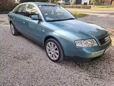 Audi A6 V6 2.4 165