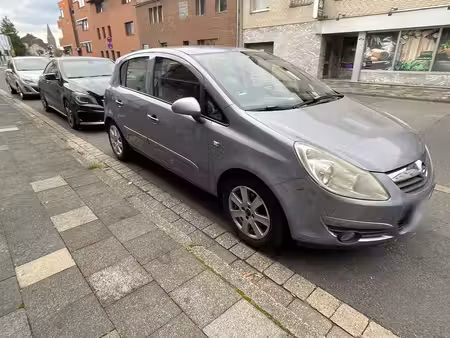 Opel Corsa 1.2 80