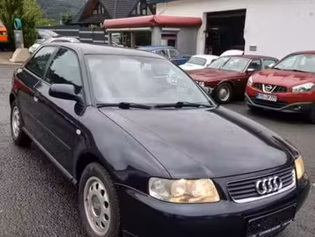 Audi A3 1.6 102
