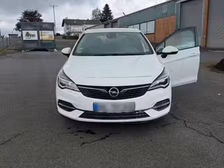 Opel Astra 1.5 105