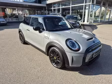 Mini Mini Cooper SE 184 Classic