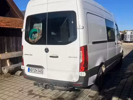 Mercedes-Benz Sprinter 