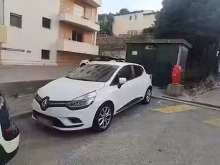 Renault Clio 1.2 TCe 120 Initiale