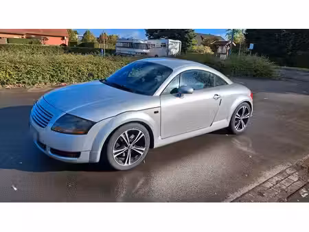 Audi TT 1.8