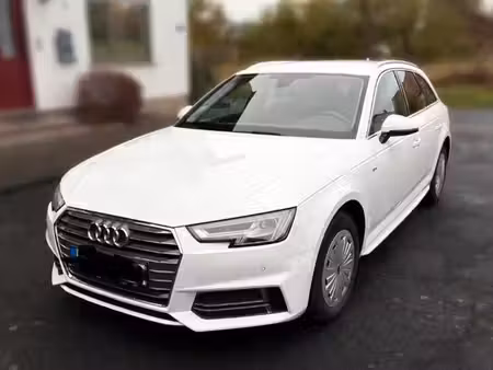 Audi A4 2.0 TDI 190 S line