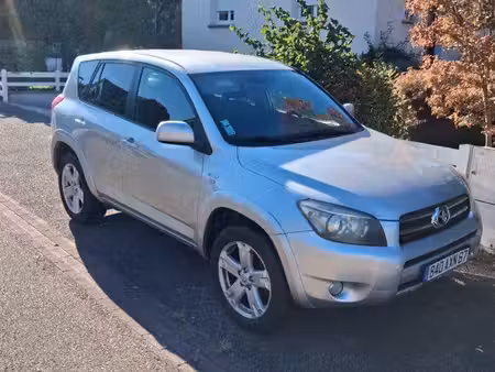Toyota RAV4 2.2 D-4D 177 Clean Power 4x4