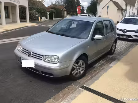 Volkswagen Golf 1.6 TDI 105