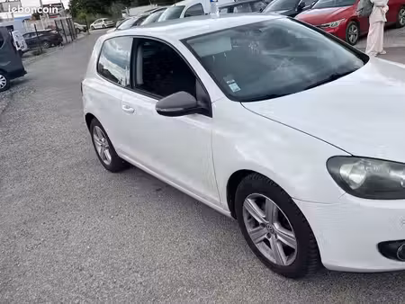 Volkswagen Golf 2.0 TDI 140