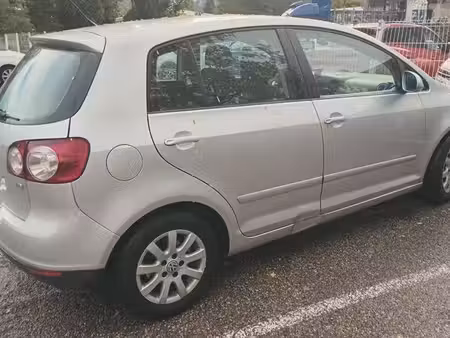Volkswagen Golf 1.9 TDI 105