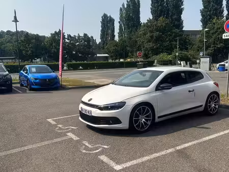 Volkswagen Scirocco 2.0 Sport