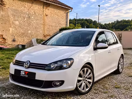 Volkswagen Golf 2.0 TDI 140