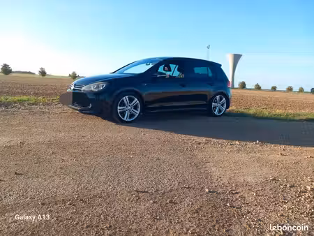 Volkswagen Golf 2.0 TDI 140