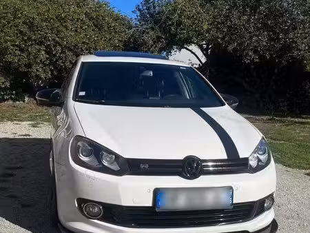 Volkswagen Golf 2.0 TDI 140 R-Line