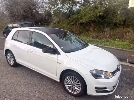 Volkswagen Golf 1.4 TSI 122