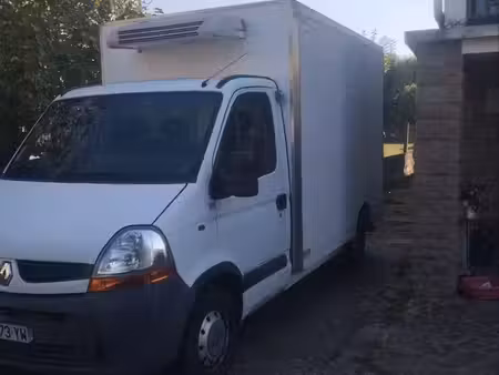 Renault Master 2.5 dCi 100